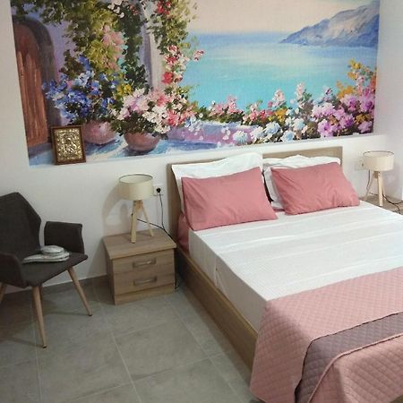 Apartament Landscape Luxury Flat Psyrri Square Ateny Zewnętrze zdjęcie